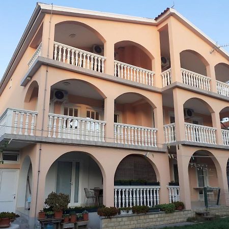 Apartments Dujlovic Privlaka  Exterior photo