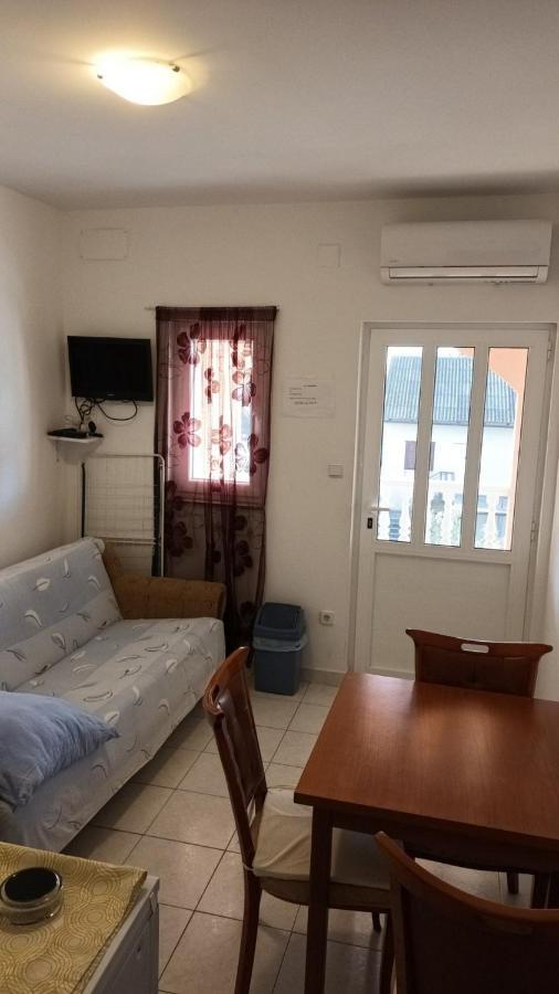 Apartments Dujlovic Privlaka  Exterior photo